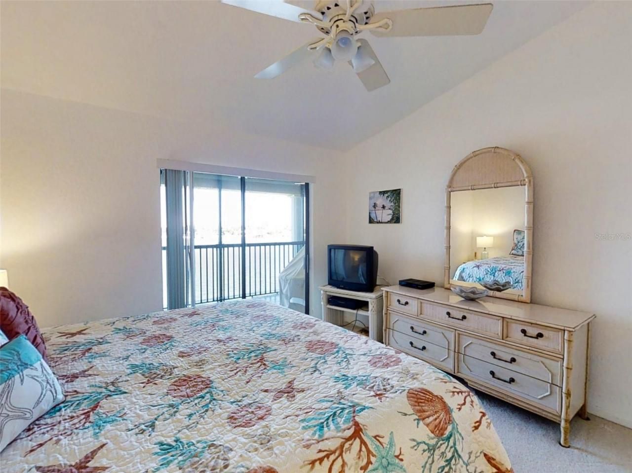 448 Bouchelle Drive, Unit 305, New Smyrna Beach, FL 32169 Photo