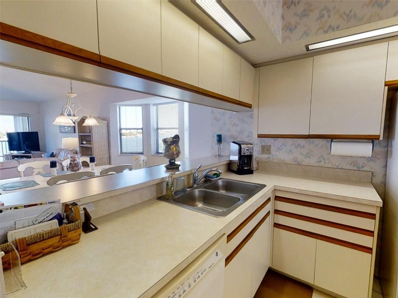 448 Bouchelle Drive, Unit 305, New Smyrna Beach, FL 32169 Photo