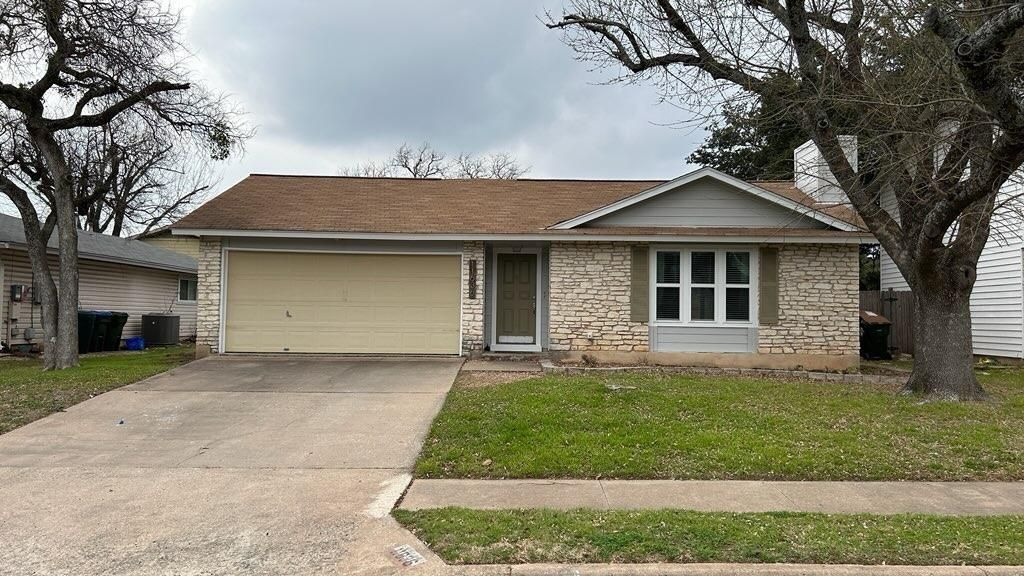11636 Quarter Horse Trl, Austin, TX 78750 Main Photo