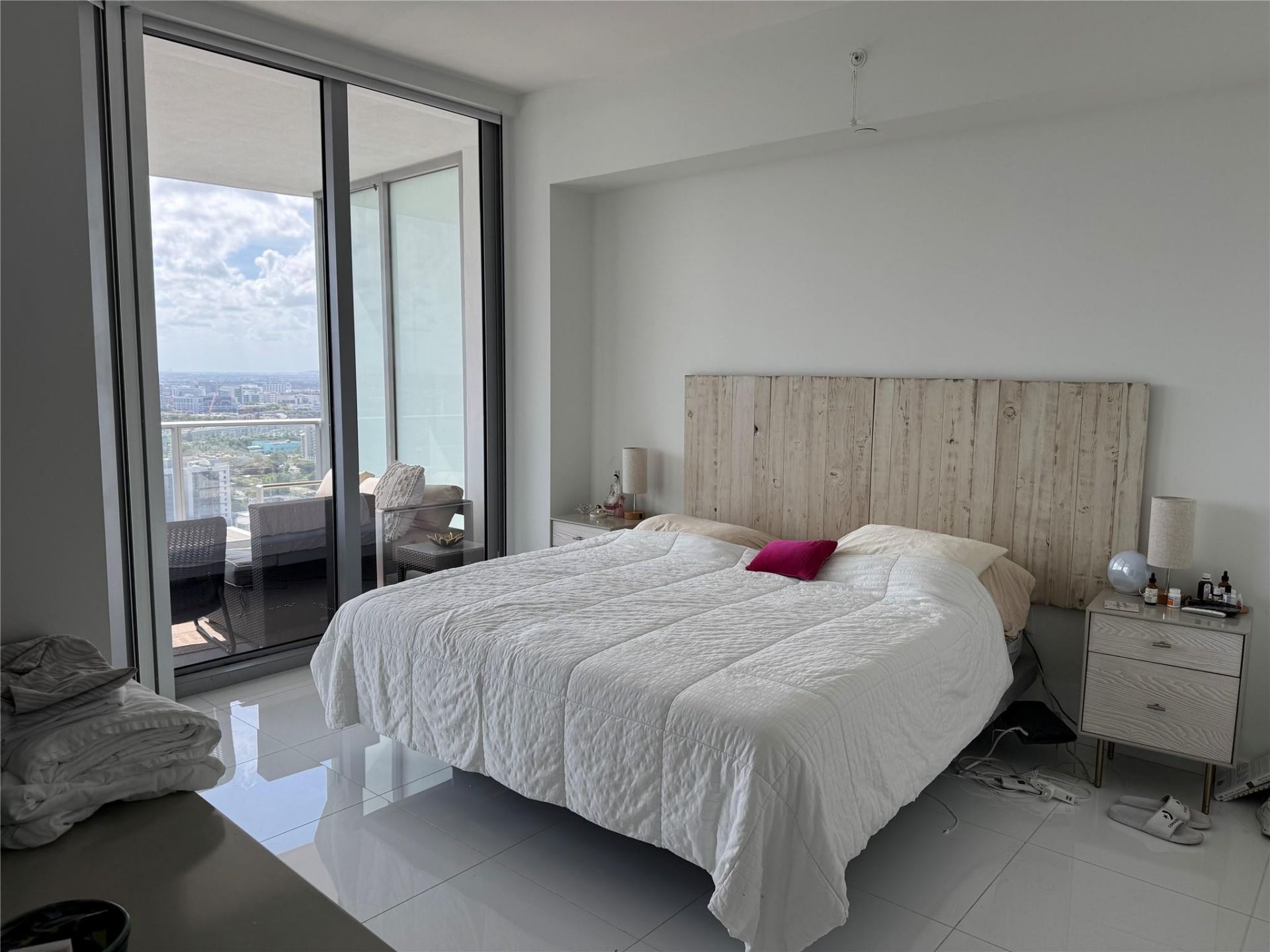 851 NE 1st Avenue, Unit 2606, Miami, FL 33132 Photo