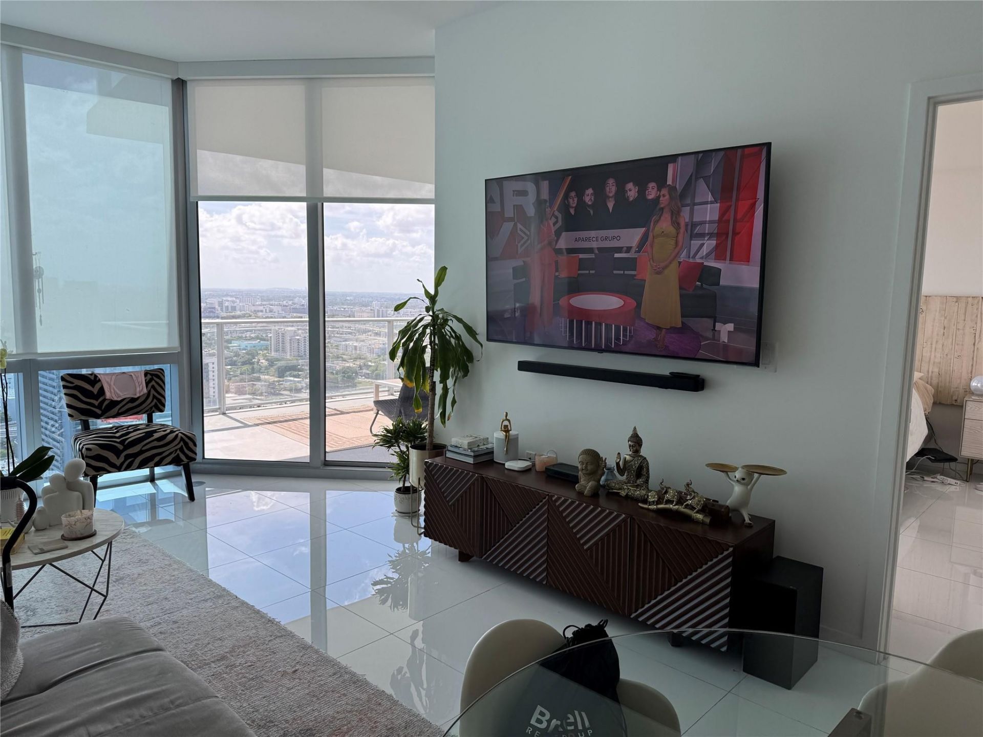 851 NE 1st Avenue, Unit 2606, Miami, FL 33132 Photo