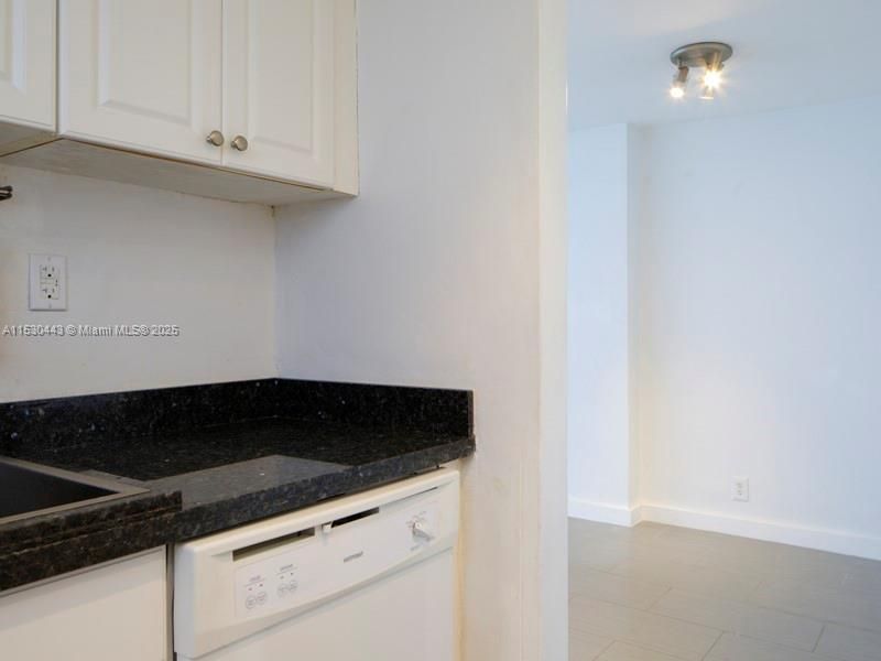 1200 West Ave, Unit 202, Miami Beach, FL 33139 Photo