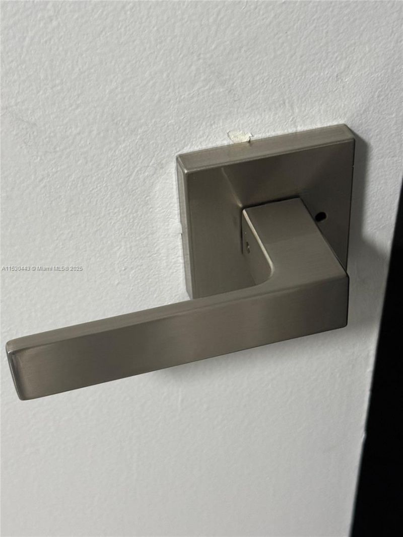 1200 West Ave, Unit 202, Miami Beach, FL 33139 Photo