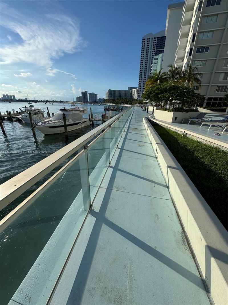 1200 West Ave, Unit 202, Miami Beach, FL 33139 Photo