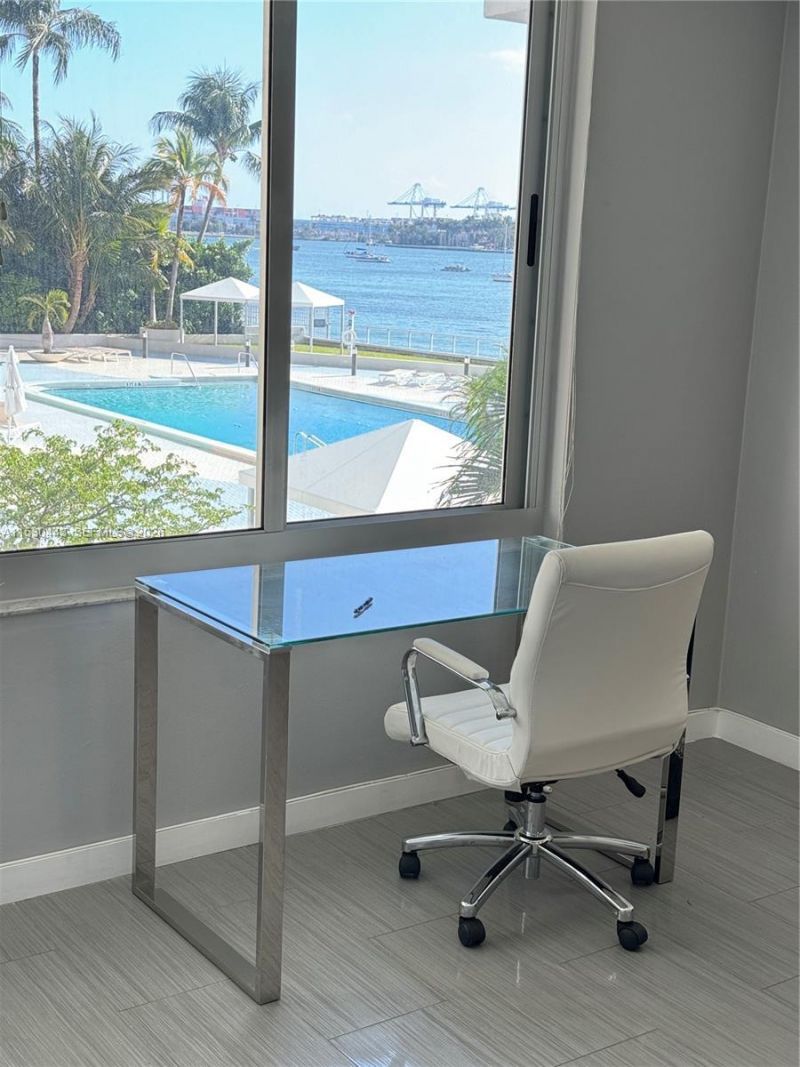 1200 West Ave, Unit 202, Miami Beach, FL 33139 Photo