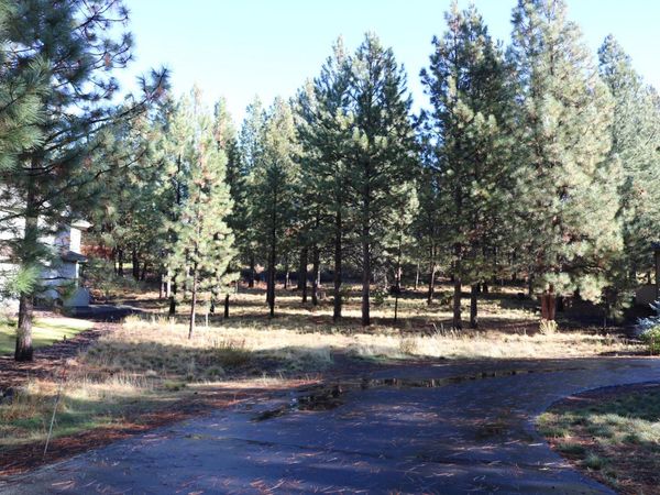 18826 Peony Place, Bend, OR 97702