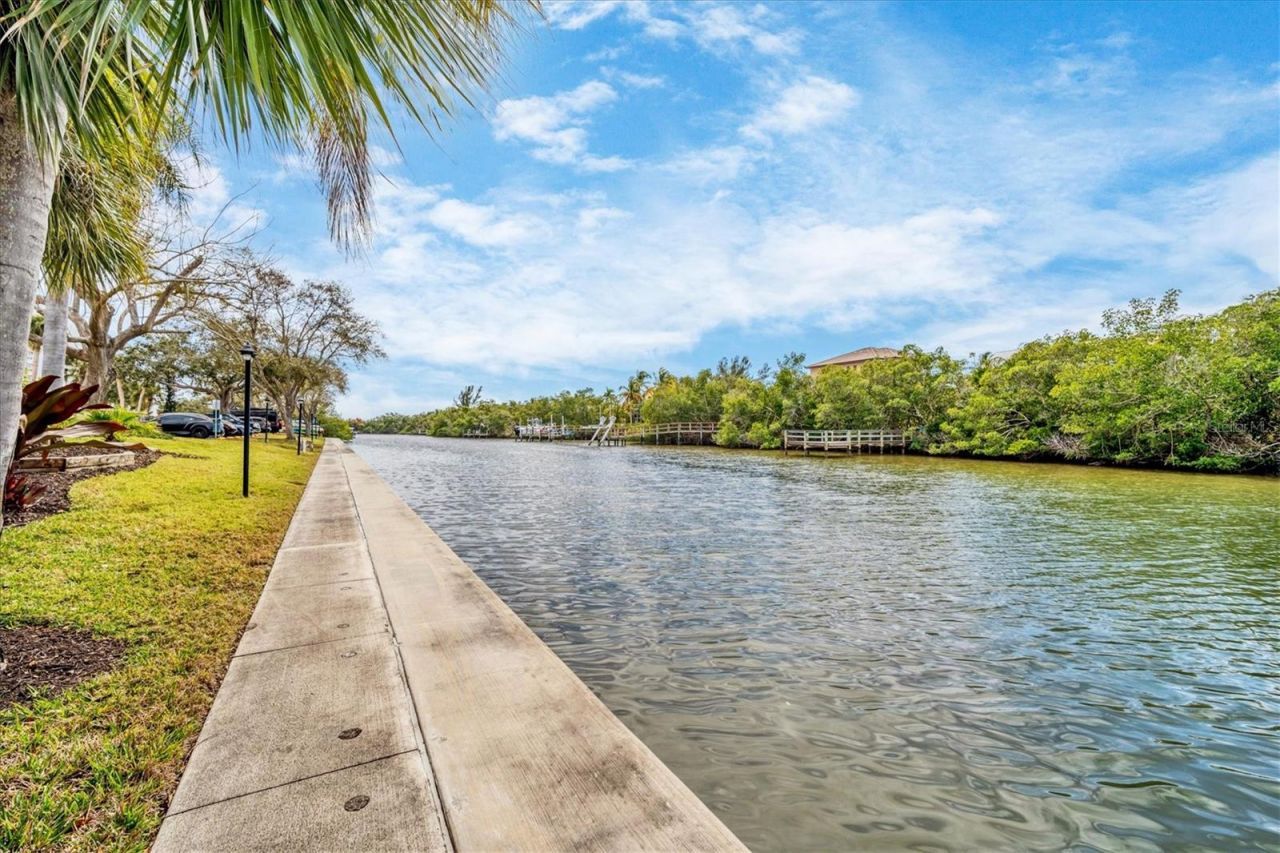 9393 Midnight Pass Road, Unit 302, Sarasota, FL 34242 Photo