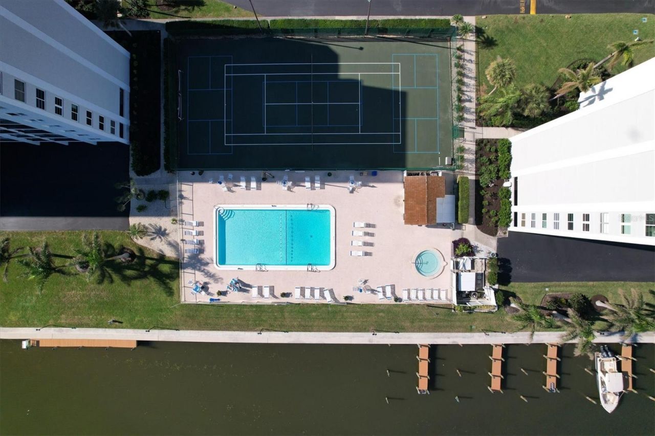 9393 Midnight Pass Road, Unit 302, Sarasota, FL 34242 Photo