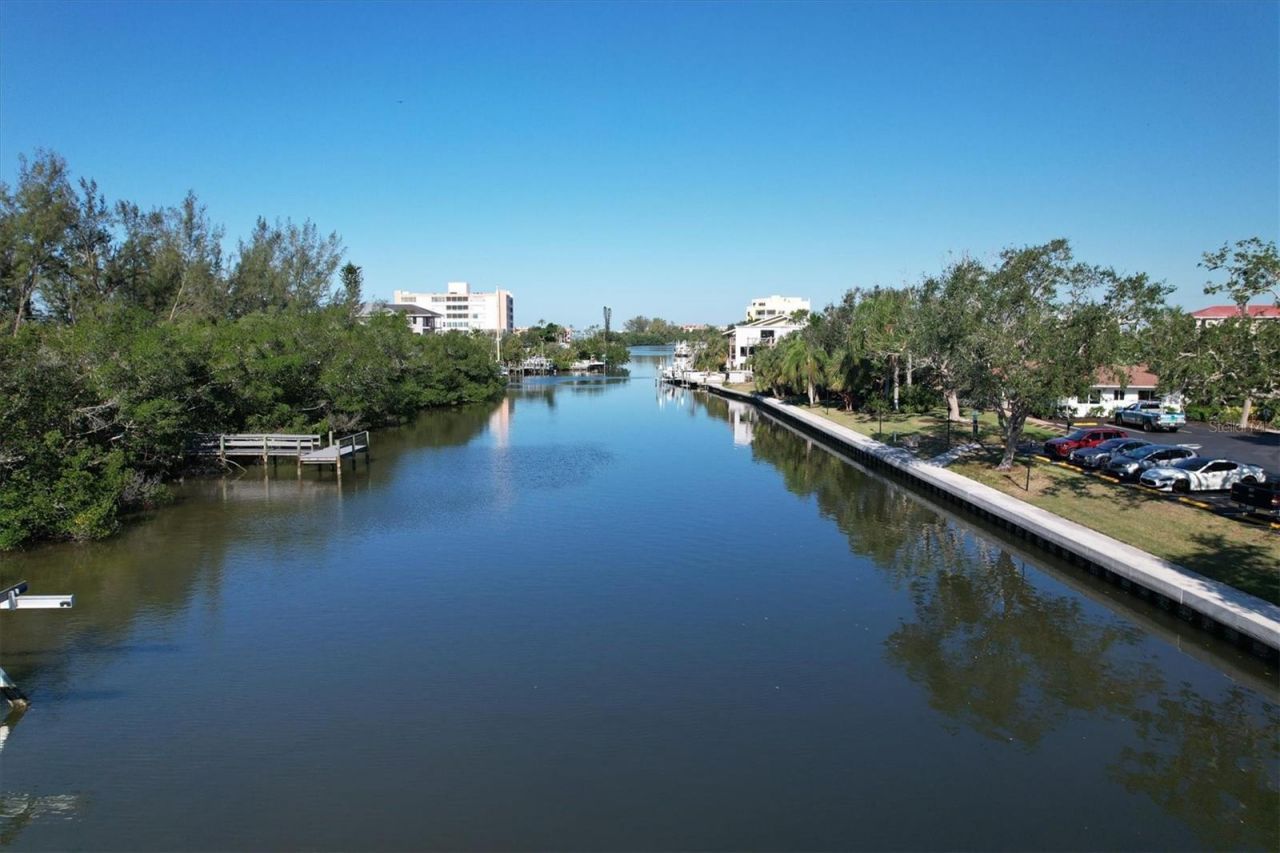 9393 Midnight Pass Road, Unit 302, Sarasota, FL 34242 Photo