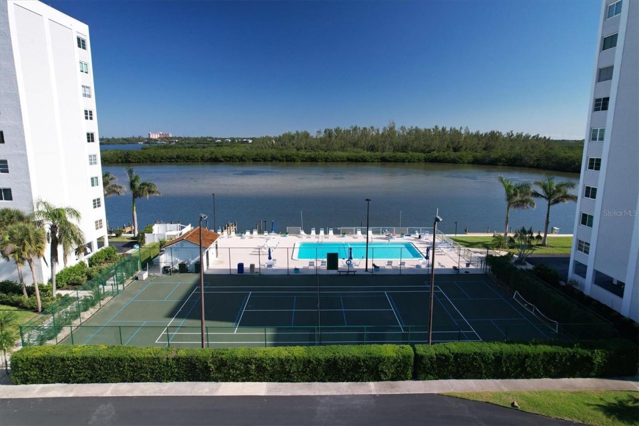 9393 Midnight Pass Road, Unit 302, Sarasota, FL 34242 Photo