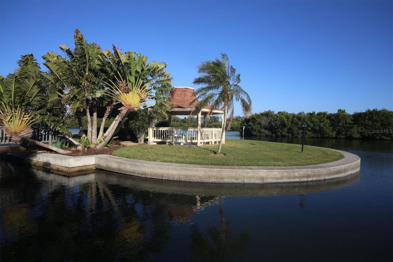 9393 Midnight Pass Road, Unit 302, Sarasota, FL 34242 Photo