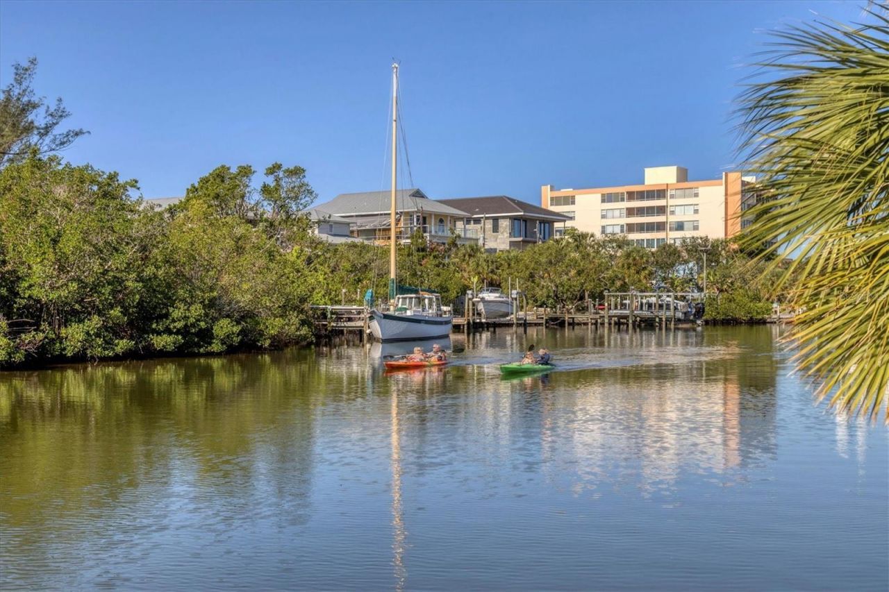 9393 Midnight Pass Road, Unit 302, Sarasota, FL 34242 Photo