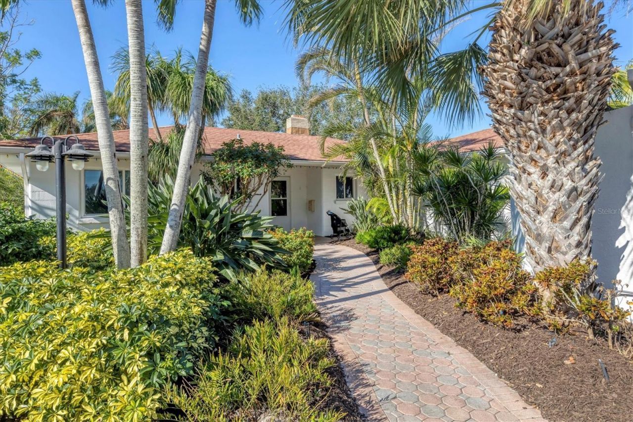 9393 Midnight Pass Road, Unit 302, Sarasota, FL 34242 Photo