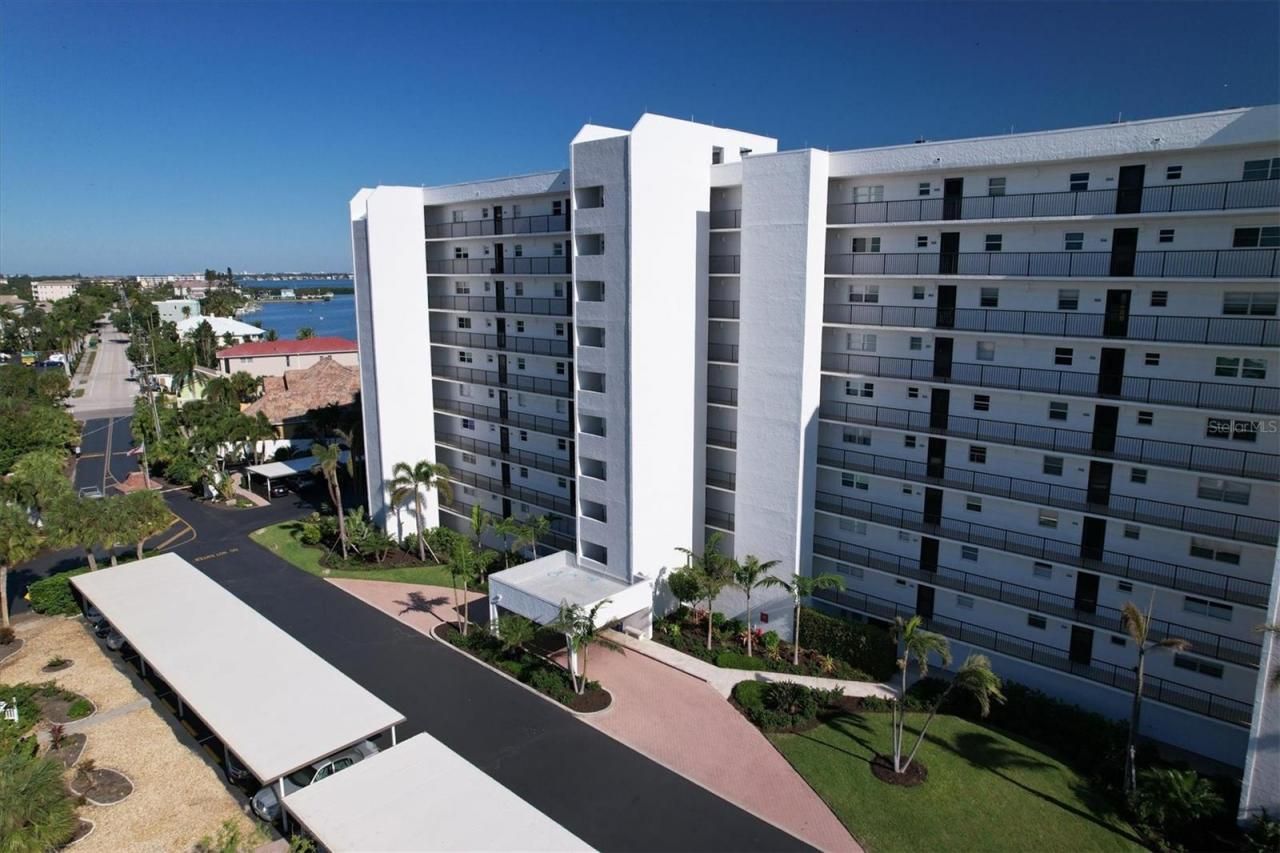 9393 Midnight Pass Road, Unit 302, Sarasota, FL 34242 Photo