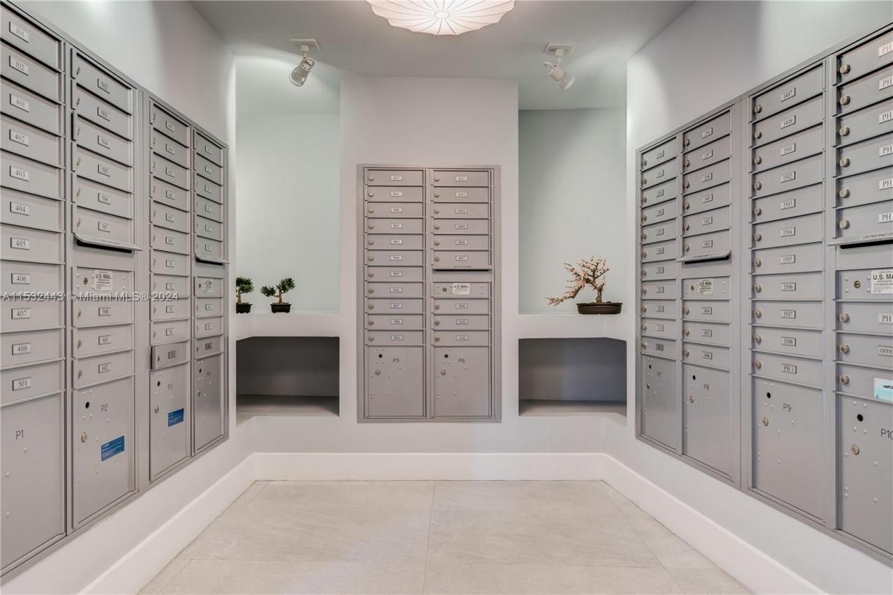 6700 Indian Creek Dr, Unit 402, Miami Beach, FL 33141 Photo