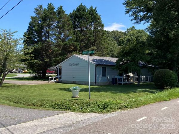 100 Normandy Drive, Morganton, NC 28655