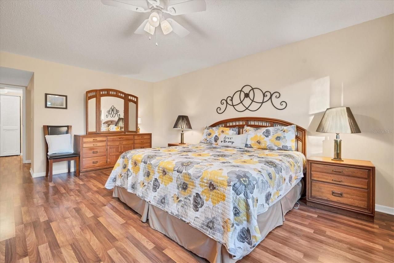 5032 Marshfield Road, Unit 19, Sarasota, FL 34235 Photo