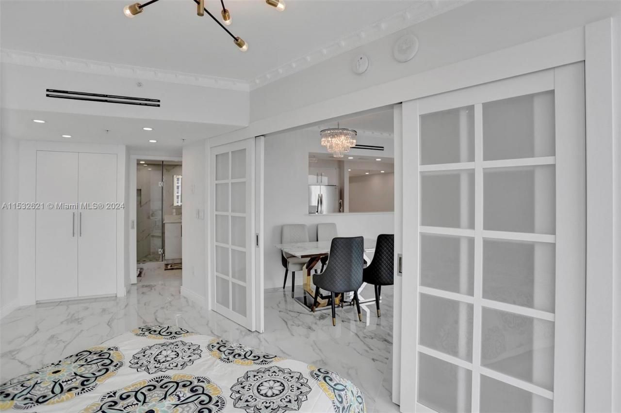 16699 Collins Ave, Unit 2209, Sunny Isles Beach, FL 33160 Photo