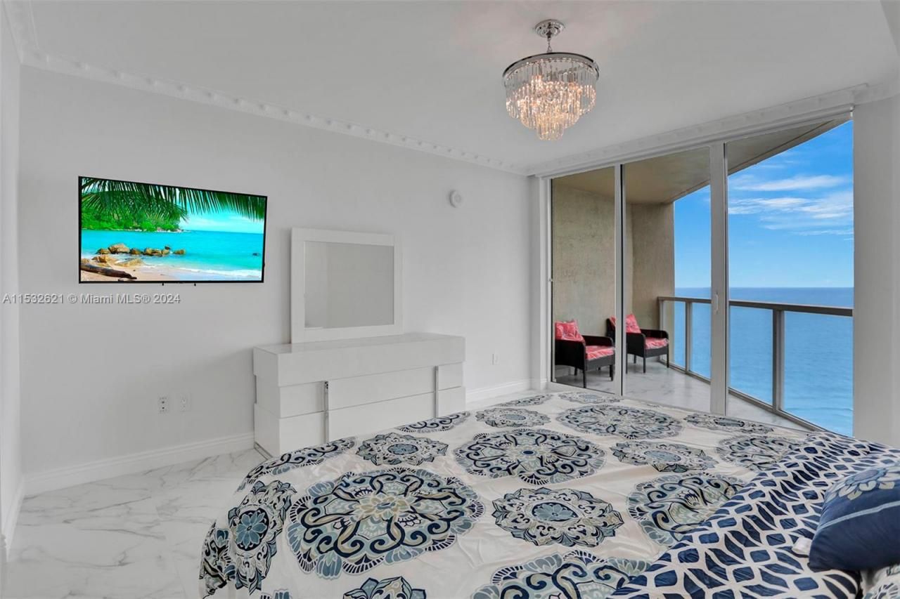16699 Collins Ave, Unit 2209, Sunny Isles Beach, FL 33160 Photo