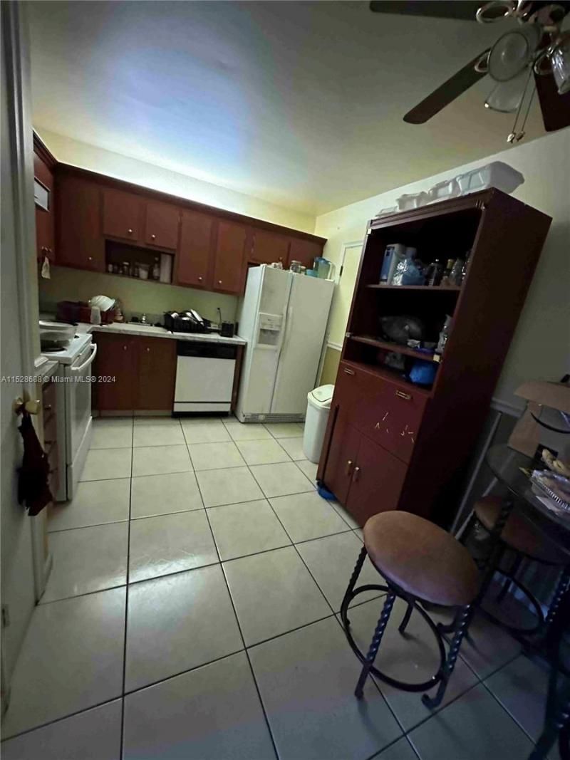 2061 NW 47th Ter, Unit 405, Lauderhill, FL 33313 Photo