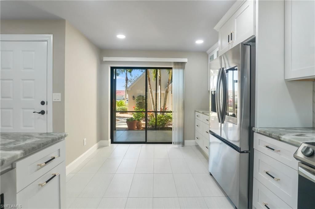 16321 Kelly Woods Dr, Unit 182, Fort Myers, FL 33908 Photo