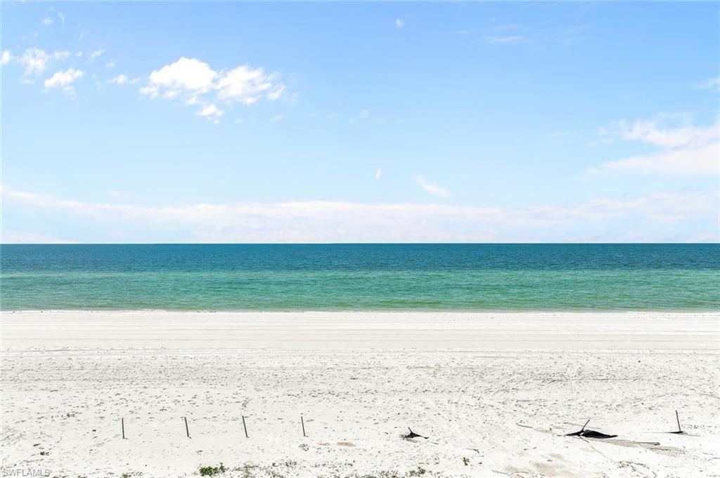 10047 Gulf Shore Dr, Naples, FL 34108 Photo