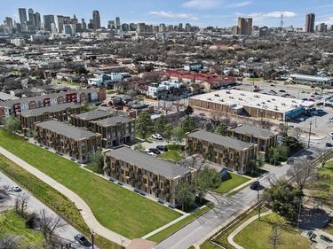 319 S Fitzhugh Avenue, Dallas, TX 75226