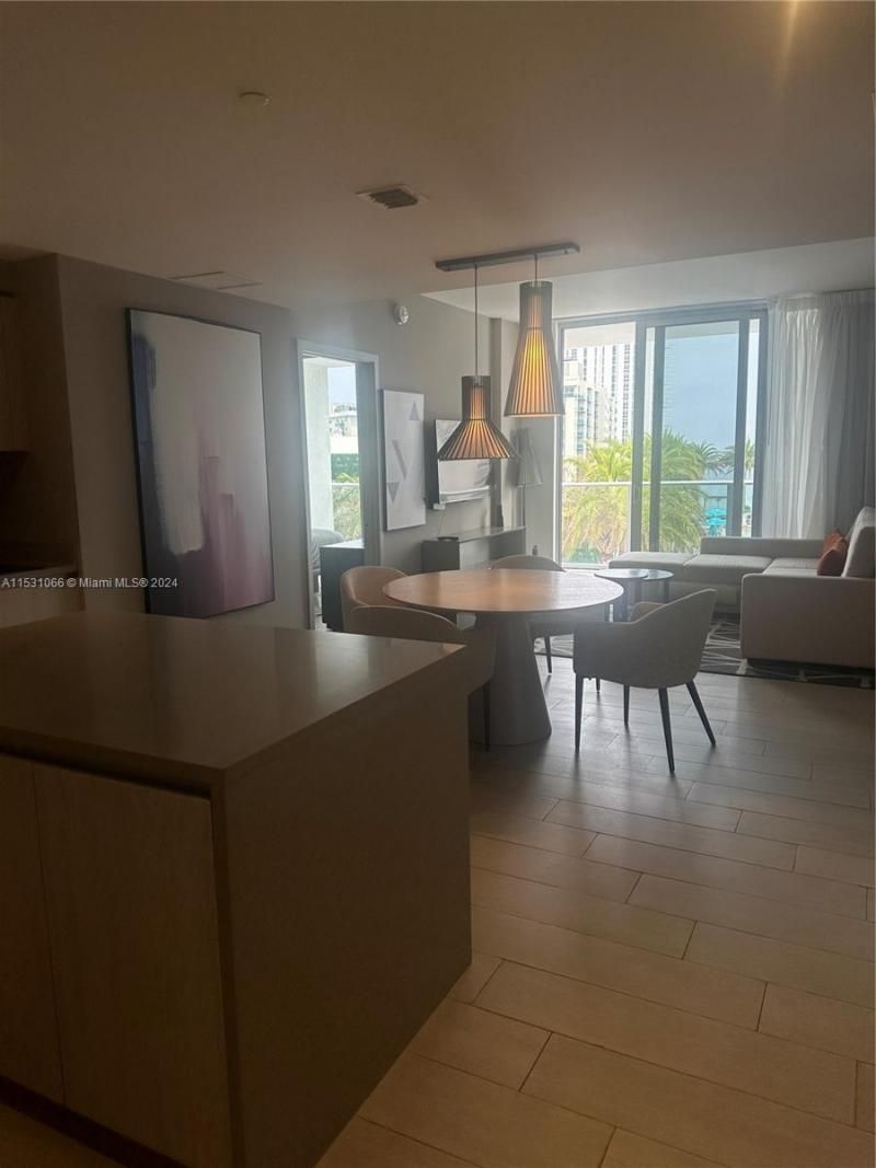 4010 S Ocean Dr, Unit R707, Hollywood, FL 33019 Photo