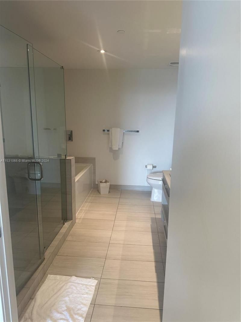 4010 S Ocean Dr, Unit R707, Hollywood, FL 33019 Photo