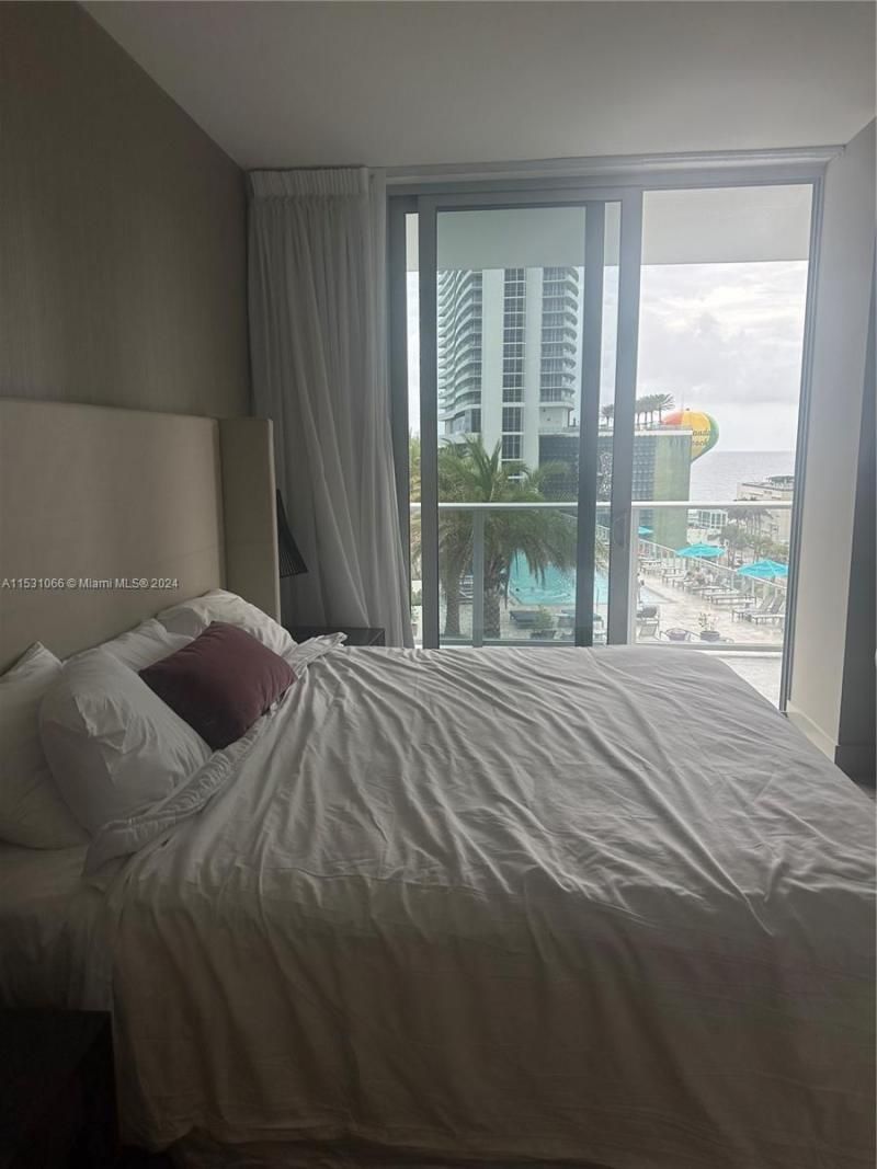 4010 S Ocean Dr, Unit R707, Hollywood, FL 33019 Photo