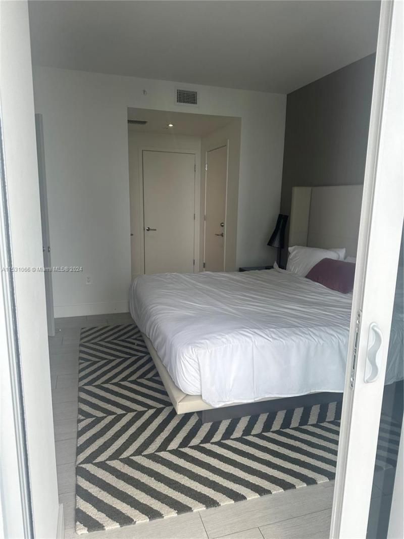 4010 S Ocean Dr, Unit R707, Hollywood, FL 33019 Photo