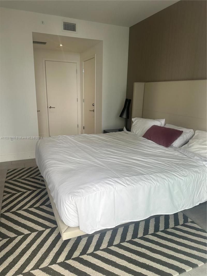 4010 S Ocean Dr, Unit R707, Hollywood, FL 33019 Photo