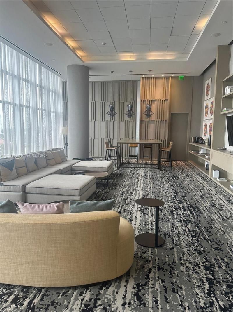 4010 S Ocean Dr, Unit R707, Hollywood, FL 33019 Photo