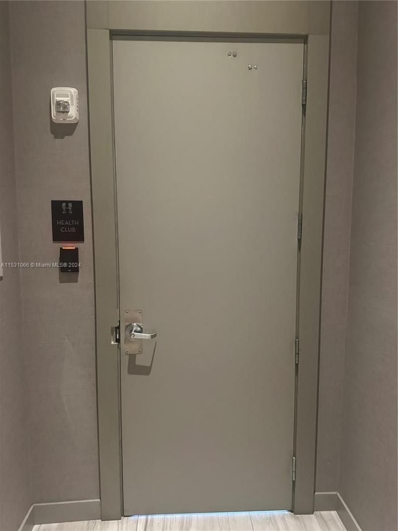 4010 S Ocean Dr, Unit R707, Hollywood, FL 33019 Photo