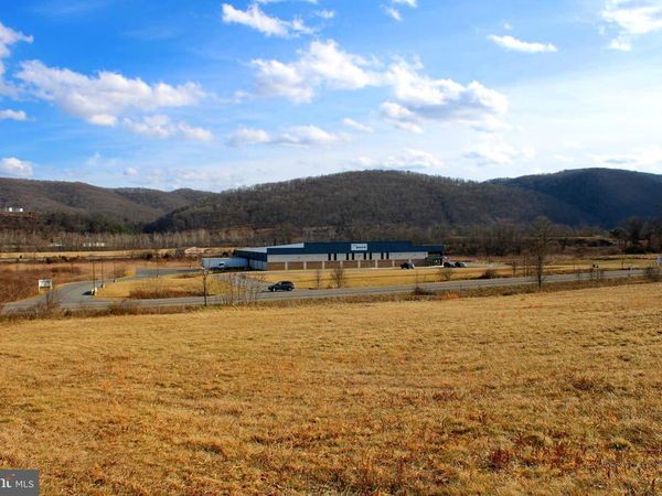 7.92 ACRES MCMULLEN HIGHWAY, CRESAPTOWN, MD 21502