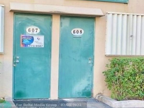 1791 Blount Road, Unit 607, Pompano Beach, FL 33069