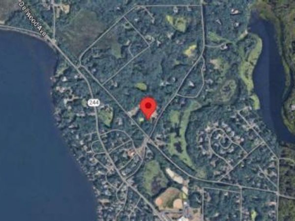 209 Quail Street, Mahtomedi, MN 55115