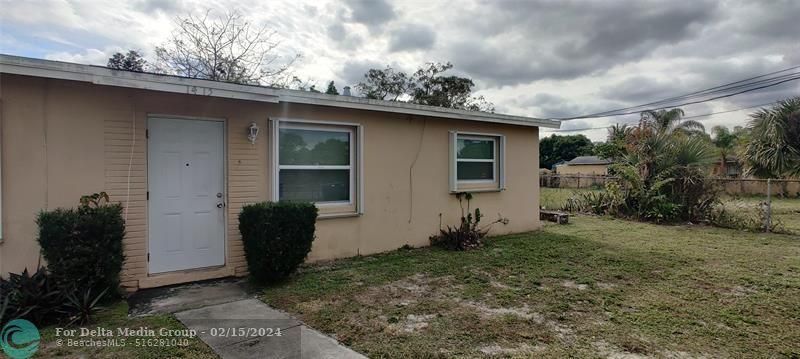 1473 Silver Beach Rd, Riviera Beach, FL 33404 Photo