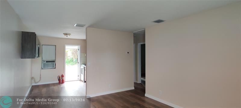 1473 Silver Beach Rd, Riviera Beach, FL 33404 Photo