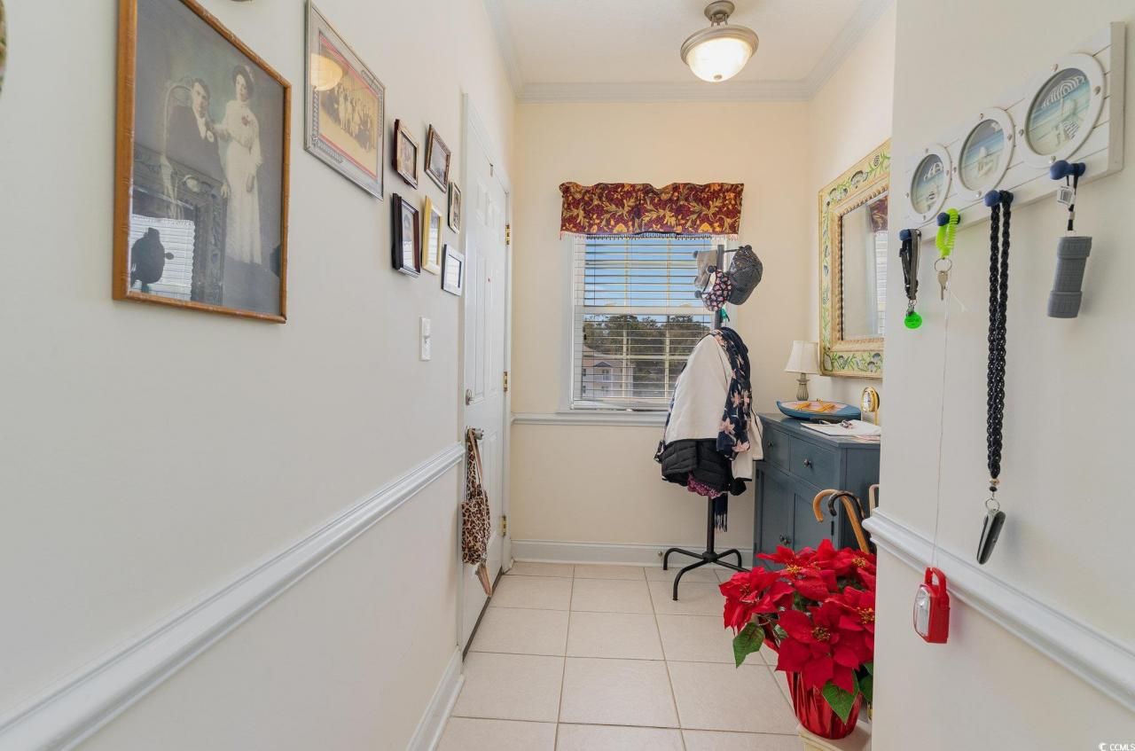 1100 Commons Blvd. Photo 4