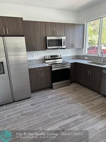 400 SE 22nd St, Unit 1, Fort Lauderdale, FL 33316 Photo