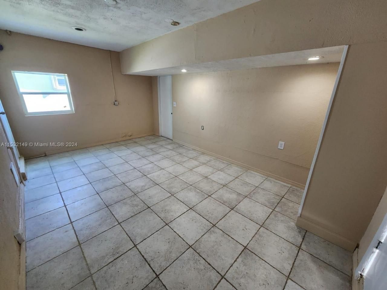 10551 Sunset Strip, Sunrise, FL 33322 Photo