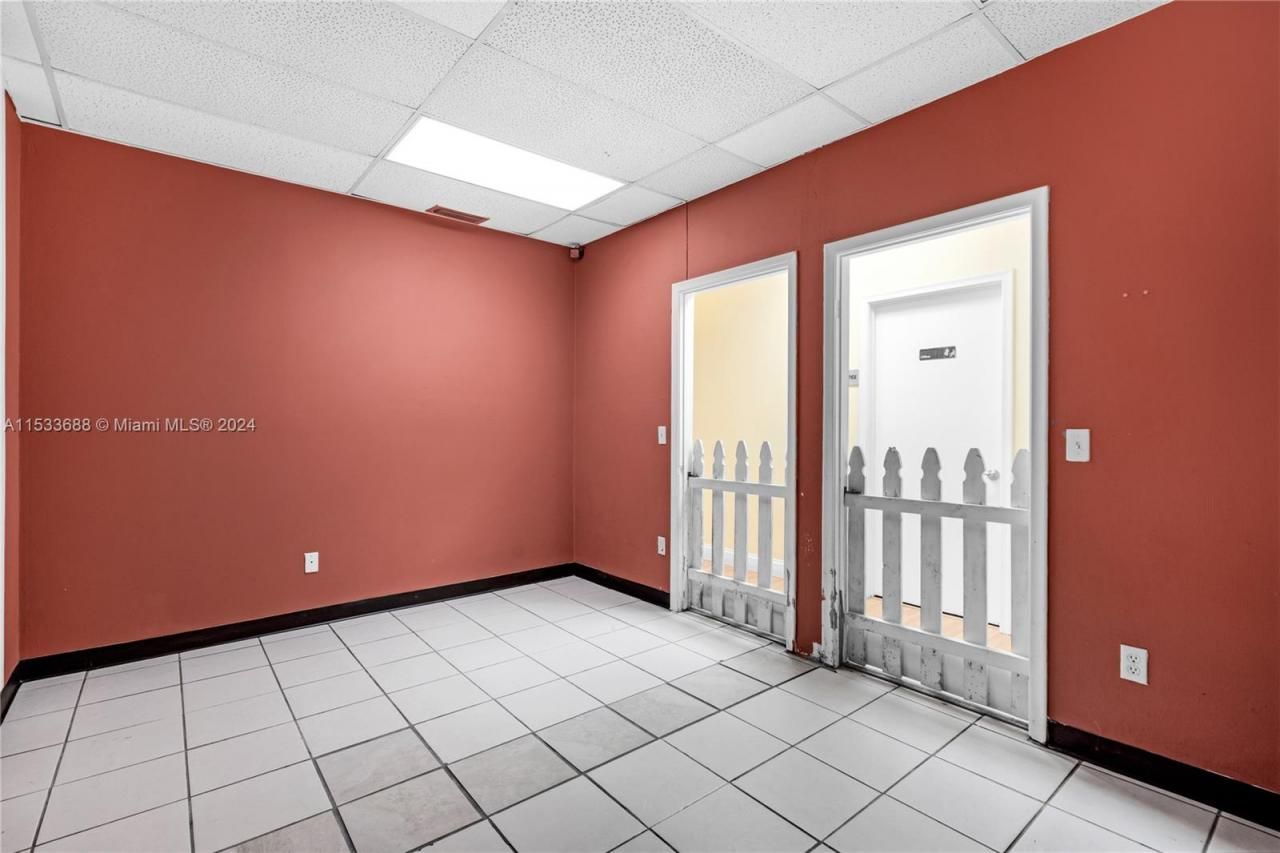 Please Call For Address, Hialeah, FL 33015 Photo