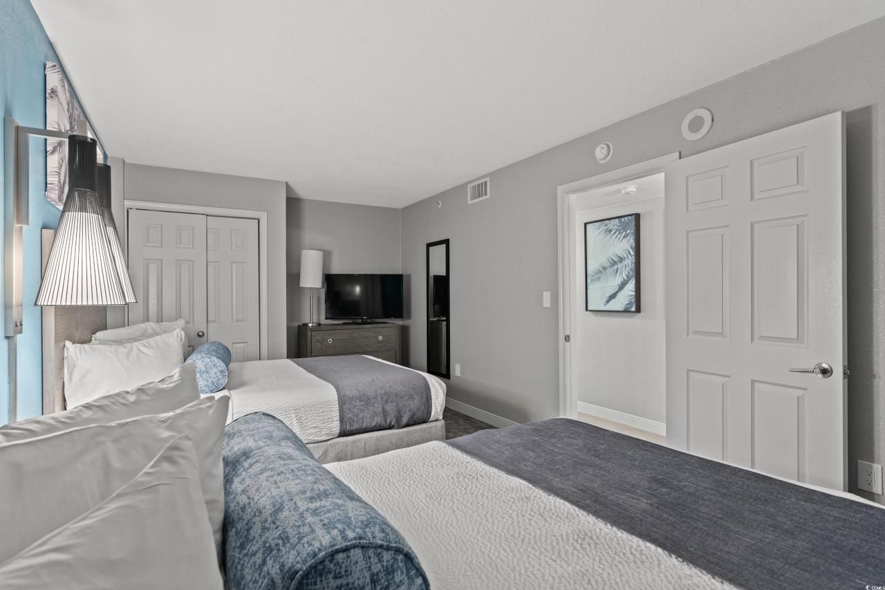 2006 N Ocean Blvd. Photo 14