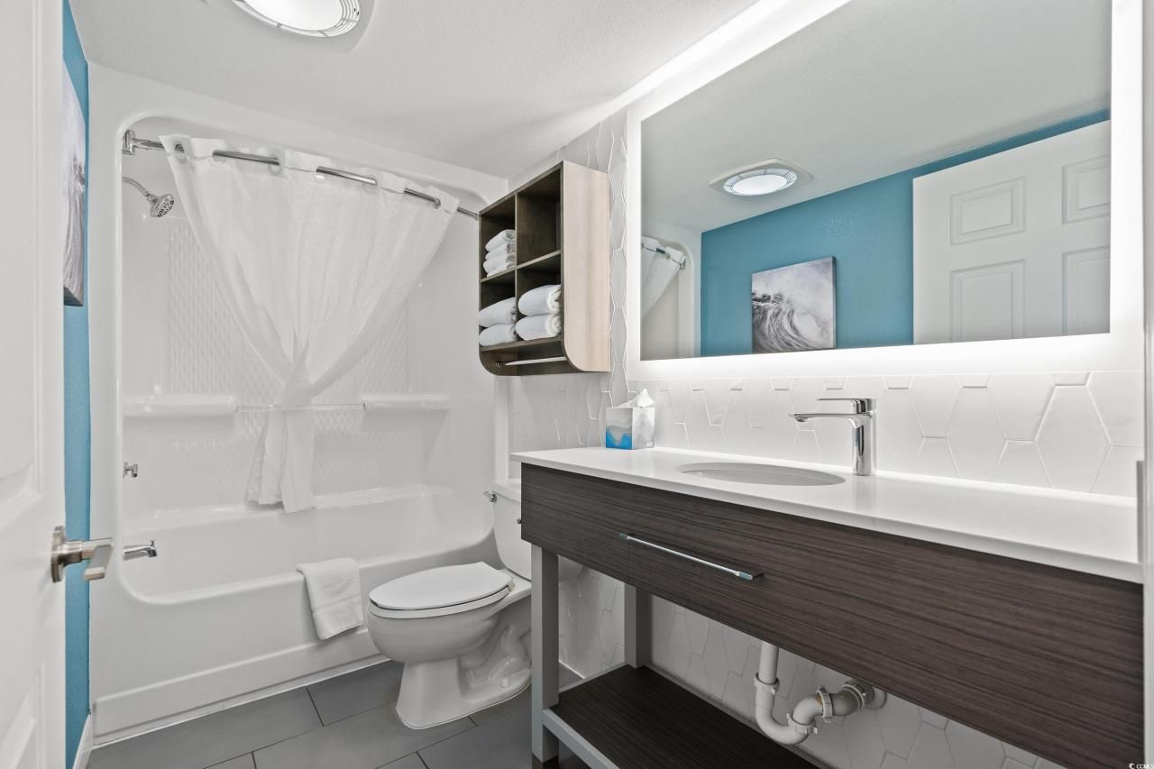 2006 N Ocean Blvd. Photo 16