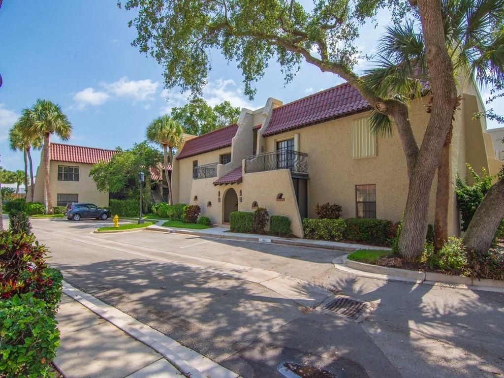 5151 Highway A1a, Unit 401, Indian River Shores, FL 32963 Photo