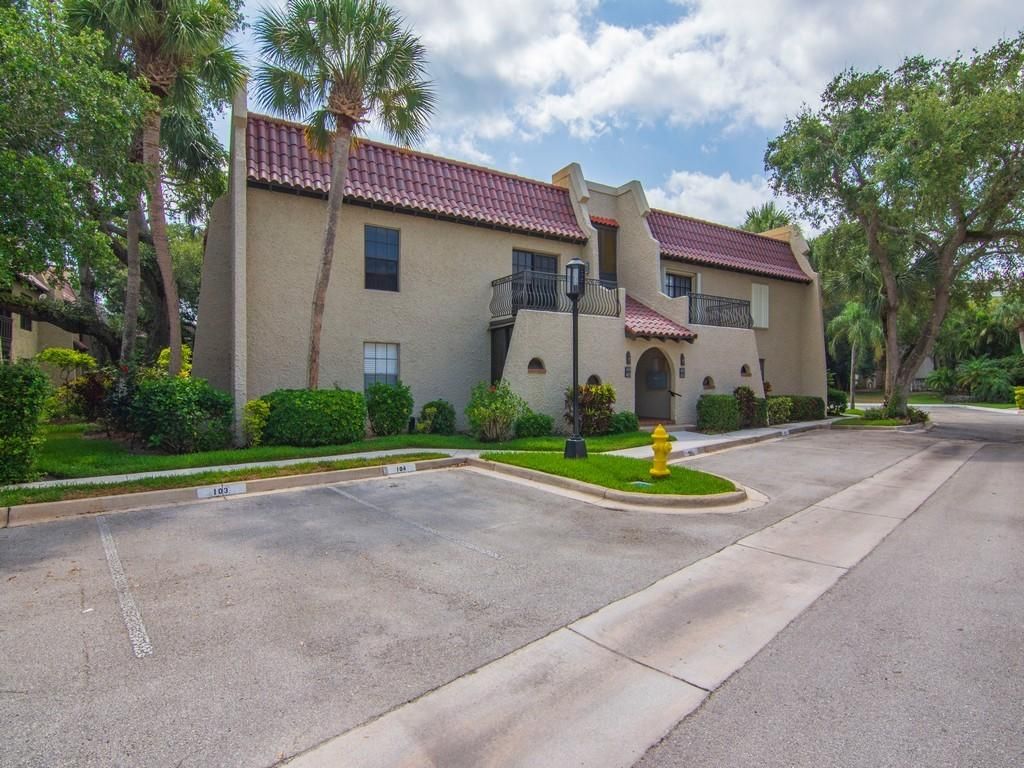 5151 Highway A1a, Unit 401, Indian River Shores, FL 32963 Photo
