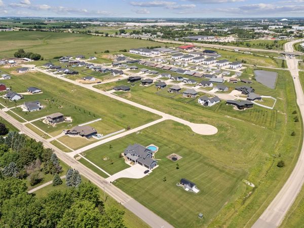 110 Live Oak Drive, Hudson, IA 50643