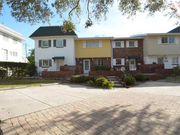 705 W VENICE AVENUE, Unit 705-B, VENICE, FL 34285