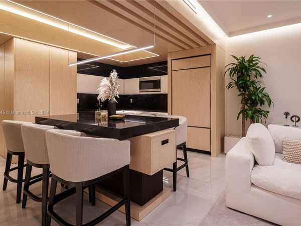 19115 Fisher Island Dr, Unit 19115, Miami Beach, FL 33109